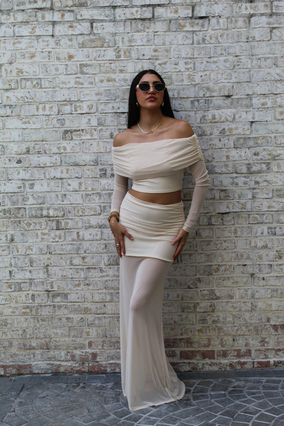 Alina Off-Shoulder Set